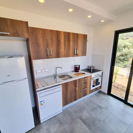 Sea Lagoon Apartment, Idyll Homes, 200 Meters To Esentepe Public Beach * Kyrenia (Northern Cyprus)